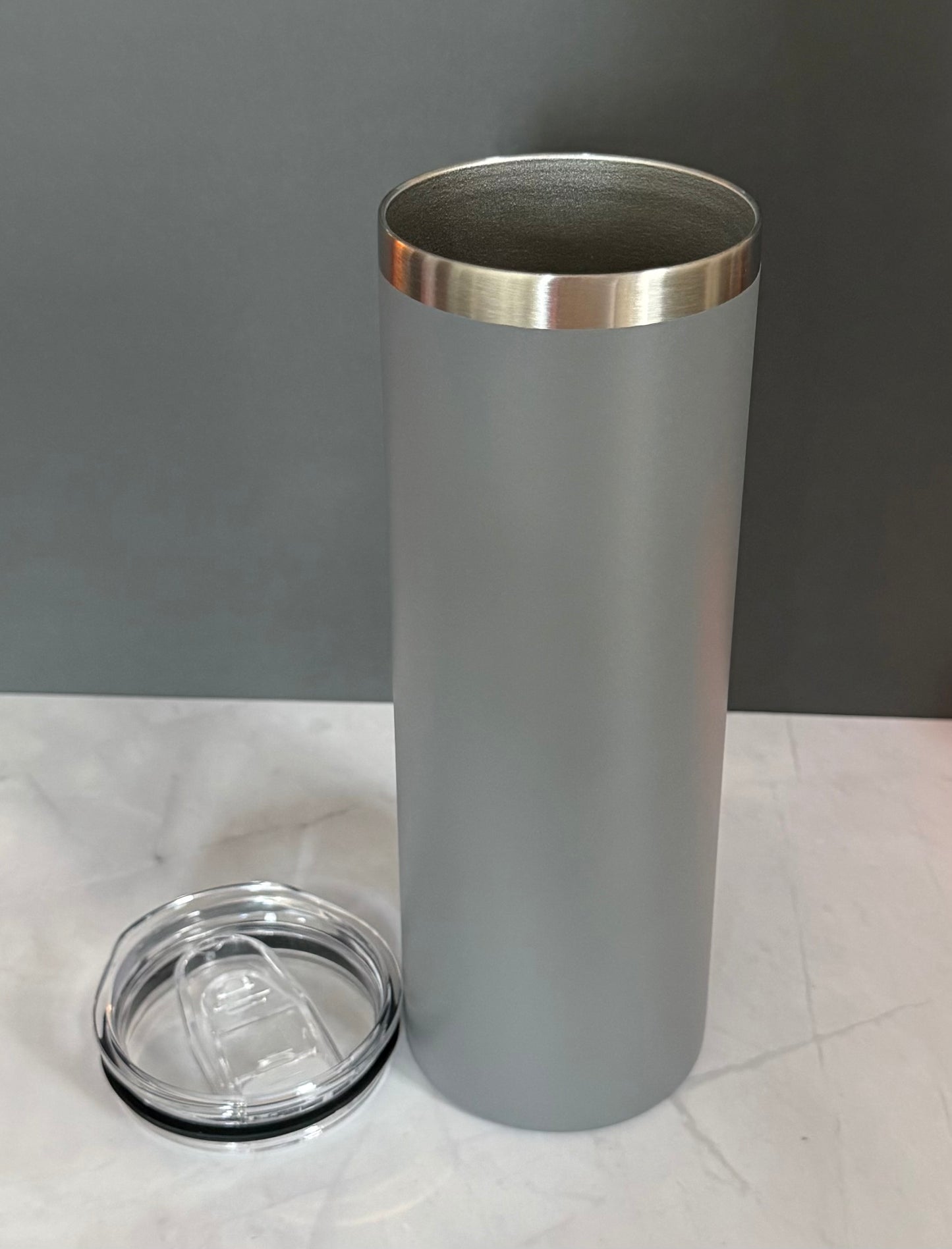 20oz grey stainless steel tumbler with straw
